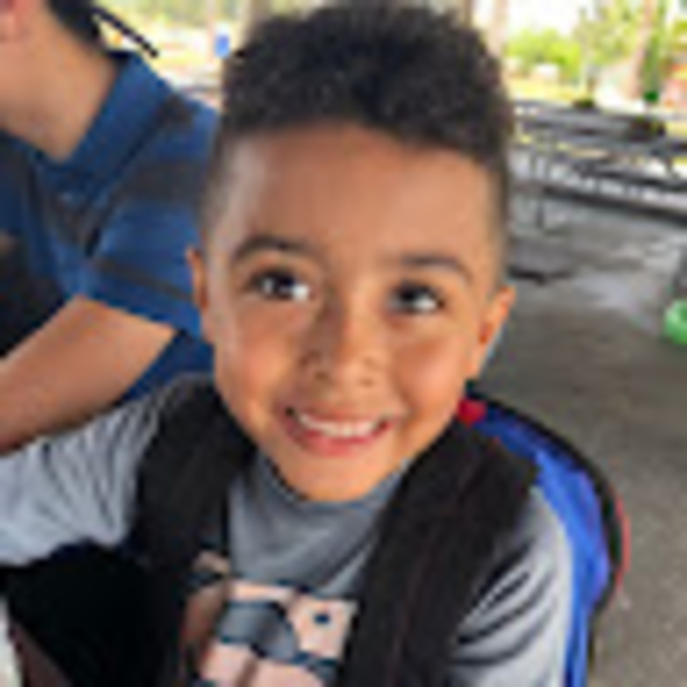 Meet your Posher, Elijah
